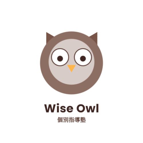 梟をイメージしたデザインのロゴ